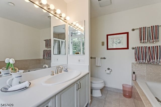 616 S Orange Ave, 4D D, Maplewood Twp., NJ 07040