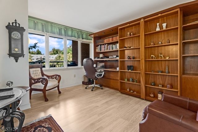 616 S Orange Ave, 4D D, Maplewood Twp., NJ 07040