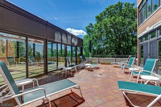 616 S Orange Ave, 4D D, Maplewood Twp., NJ 07040