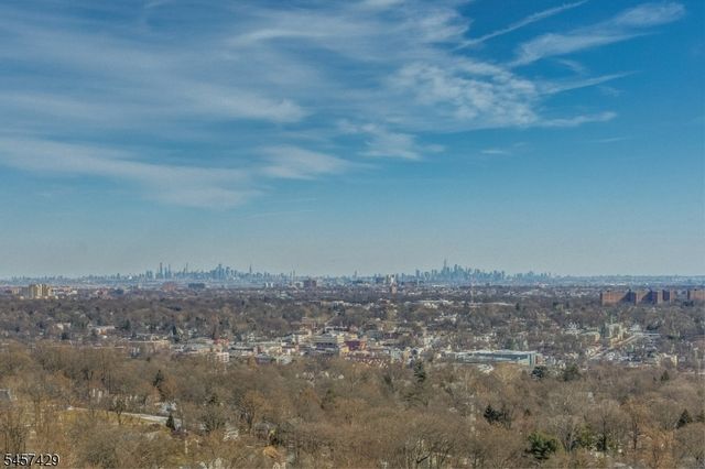 616 S Orange Ave, 4D D, Maplewood Twp., NJ 07040