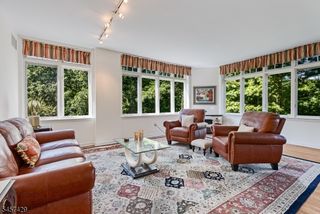 616 S Orange Ave, 4D D, Maplewood Twp., NJ 07040