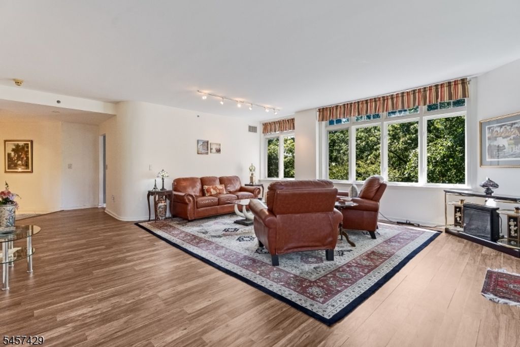 616 S Orange Ave, 4D 4D, Maplewood Twp., NJ 07040 — photo 5