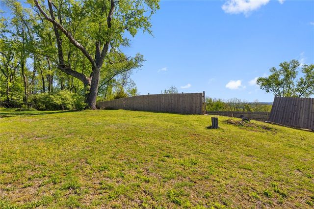 973 Agnew Rd, Baldwin Boro, PA 15227