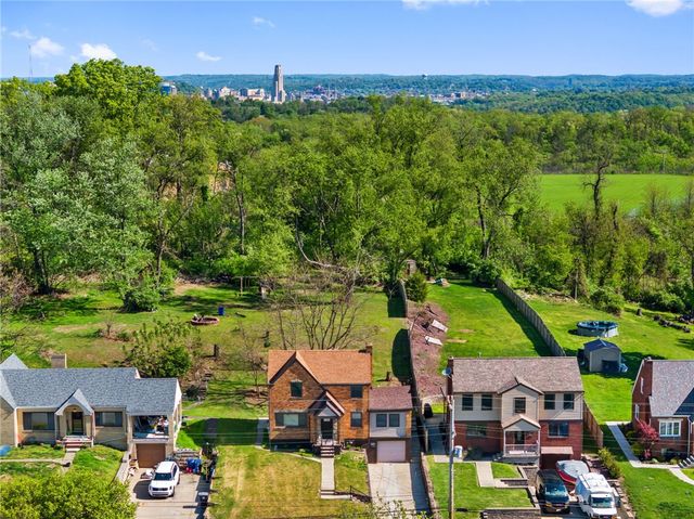 973 Agnew Rd, Baldwin Boro, PA 15227