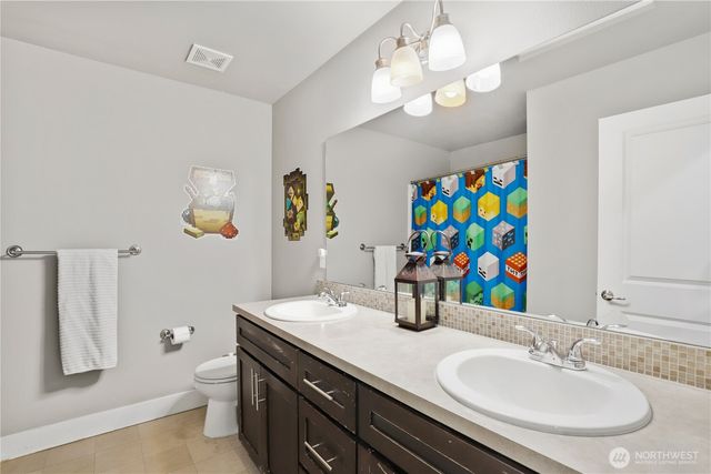 13131 182nd Avenue E, Bonney Lake, WA 98391