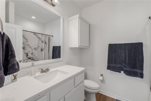 2805 Papa Bear Drive, College Station, TX 77845