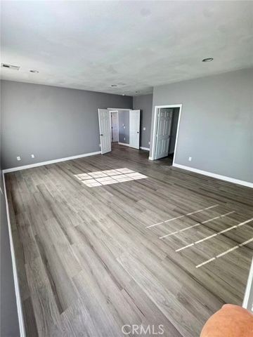 1433 S Gibbs, Pomona, CA 91766