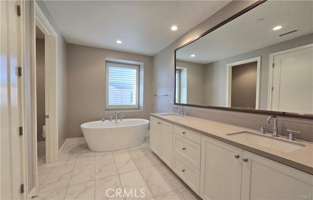 145 Winnett, Irvine, CA 92602