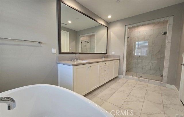 145 Winnett, Irvine, CA 92602