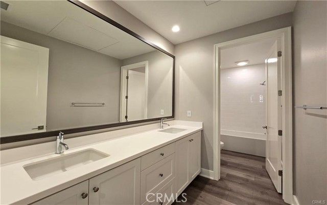 145 Winnett, Irvine, CA 92602