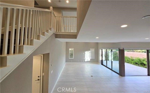 145 Winnett, Irvine, CA 92602