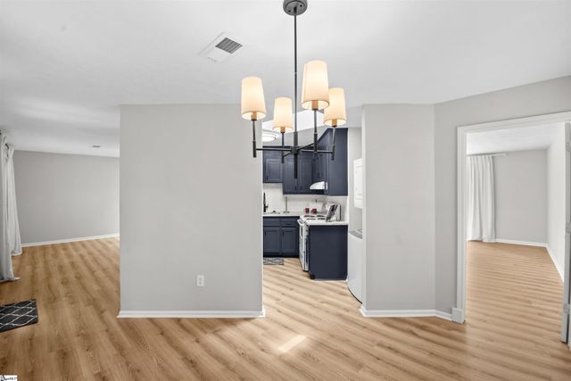 114 Brookview Circle, Greenville, SC 29605