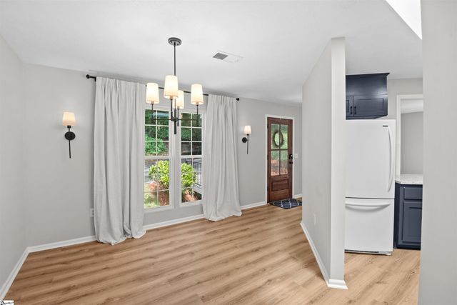 114 Brookview Circle, Greenville, SC 29605