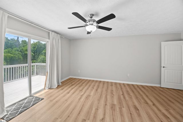 114 Brookview Circle, Greenville, SC 29605