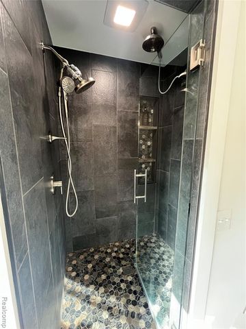 35754 Erie Drive, Brownstown, MI 48173