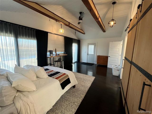 35754 Erie Drive, Brownstown, MI 48173