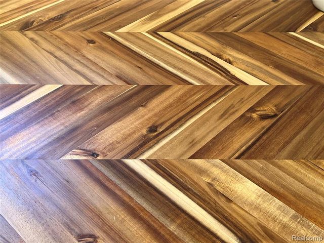 35754 Erie Drive, Brownstown, MI 48173