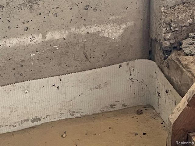 35754 Erie Drive, Brownstown, MI 48173