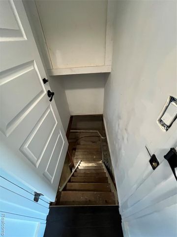 35754 Erie Drive, Brownstown, MI 48173