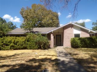 211 S Alexander Avenue, Duncanville, TX 75116