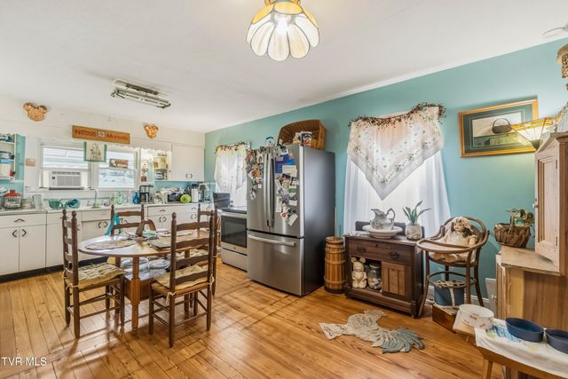 515 South Mckee Street, Greeneville, TN 37743