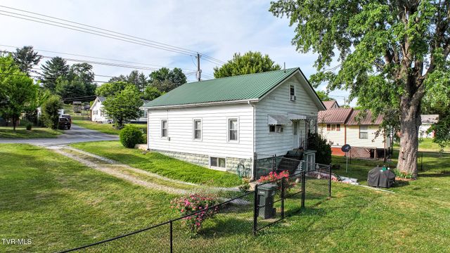 515 South Mckee Street, Greeneville, TN 37743