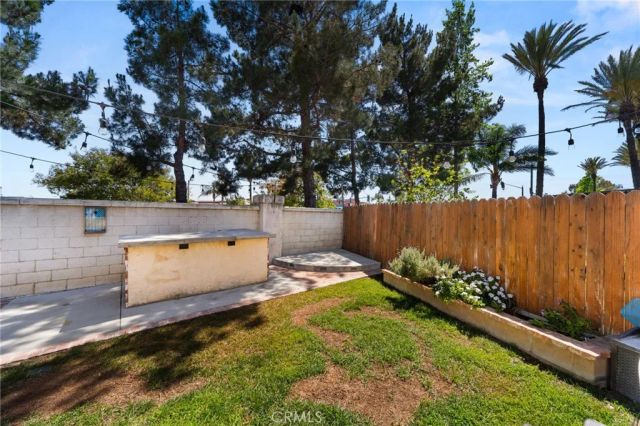 13707 Sunrise Street, Fontana, CA 92336