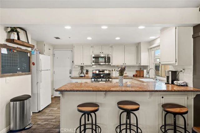 13707 Sunrise Street, Fontana, CA 92336