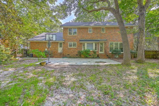 109 Squire Court, Summerville, SC 29485