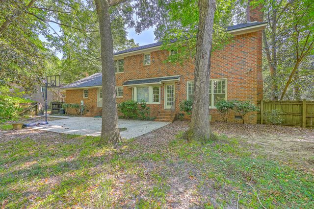 109 Squire Court, Summerville, SC 29485