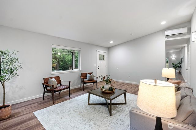 2370 Martin Avenue E, Port Orchard, WA 98366