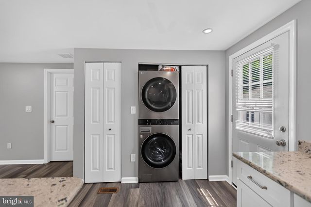 357 MIDLAND AVE, Reading, PA 19606