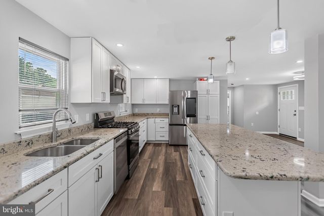 357 MIDLAND AVE, Reading, PA 19606