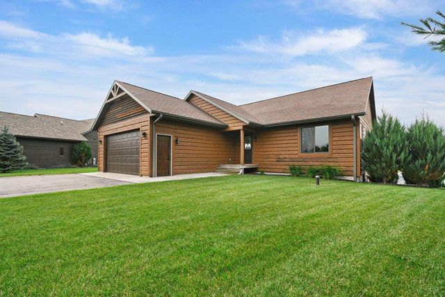 N8486 Northwater Circle, New Lisbon, WI 53950