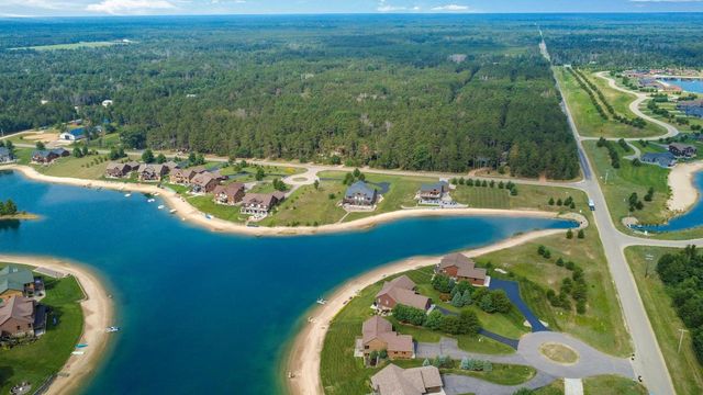 N8486 Northwater Circle, New Lisbon, WI 53950