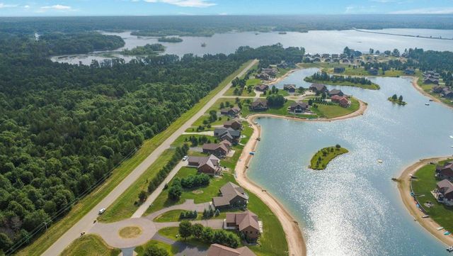 N8486 Northwater Circle, New Lisbon, WI 53950