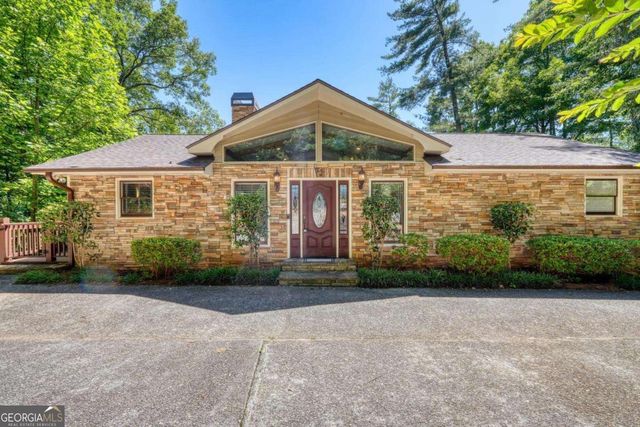 276 Lancelot Loop, Clayton, GA 30525