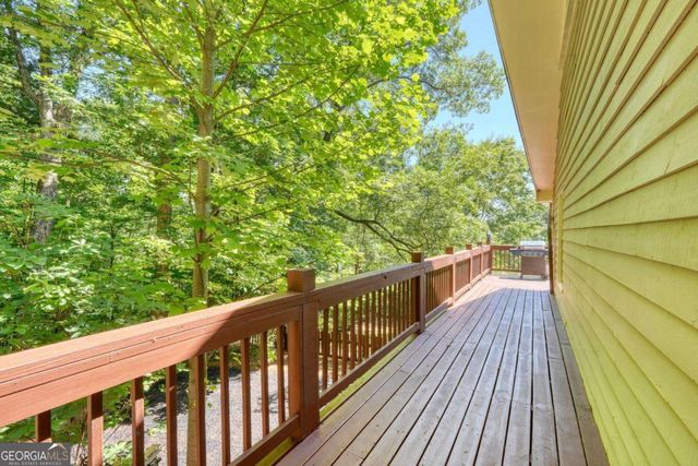276 Lancelot Loop, Clayton, GA 30525