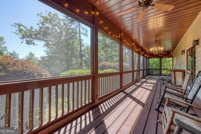 276 Lancelot Loop, Clayton, GA 30525