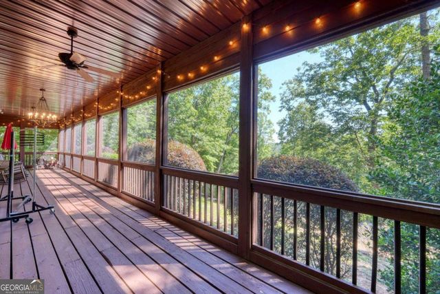 276 Lancelot Loop, Clayton, GA 30525