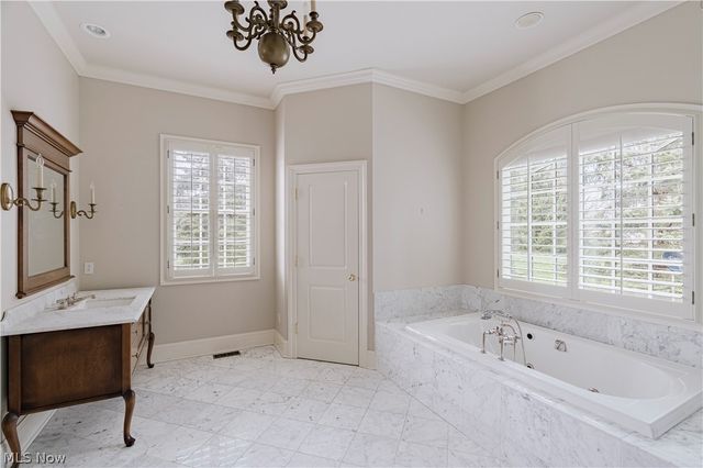 4165 Fox Meadow Drive, Medina, OH 44256
