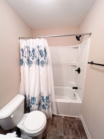 1184 Morstead Dr, Clarksville, TN 37042