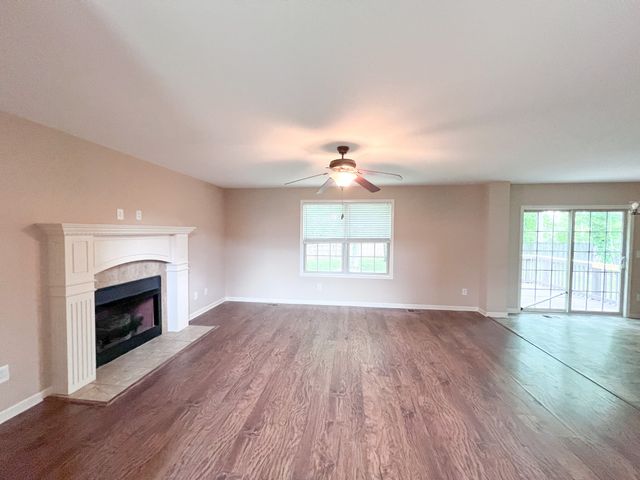 1184 Morstead Dr, Clarksville, TN 37042