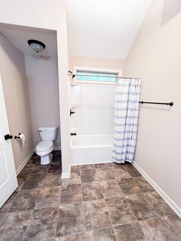 1184 Morstead Dr, Clarksville, TN 37042