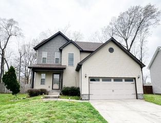 1184 Morstead Dr, Clarksville, TN 37042