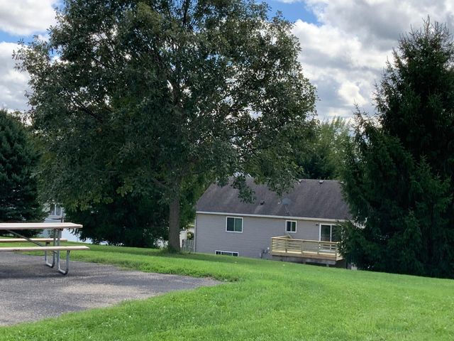 5261 51st Street NW, Rochester, MN 55901