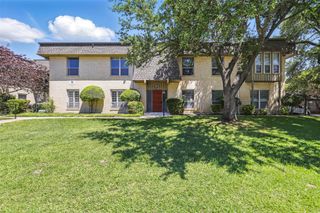 4320 Bellaire Drive S 206W, Fort Worth, TX 76109