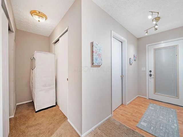 8283 Tegmen Street, Columbus, OH 43240