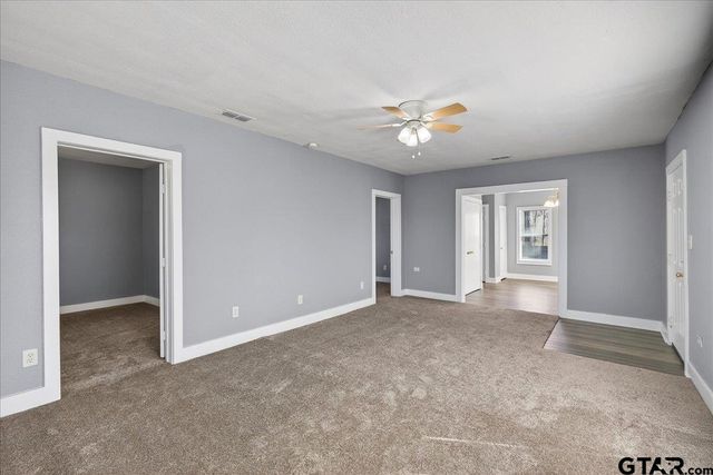 924 Head St, Palestine, TX 75801