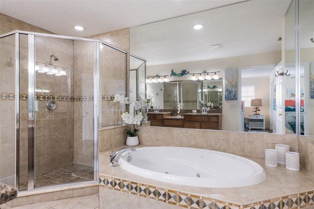 316 64TH ST, Holmes Beach, FL 34217